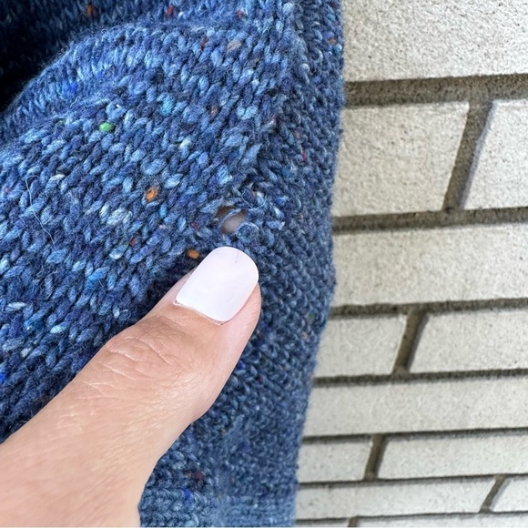 Bill Baber Donegal Merino Wool Celtic Knot Poncho Cape Blue Scotland OS - Picture 9 of 9